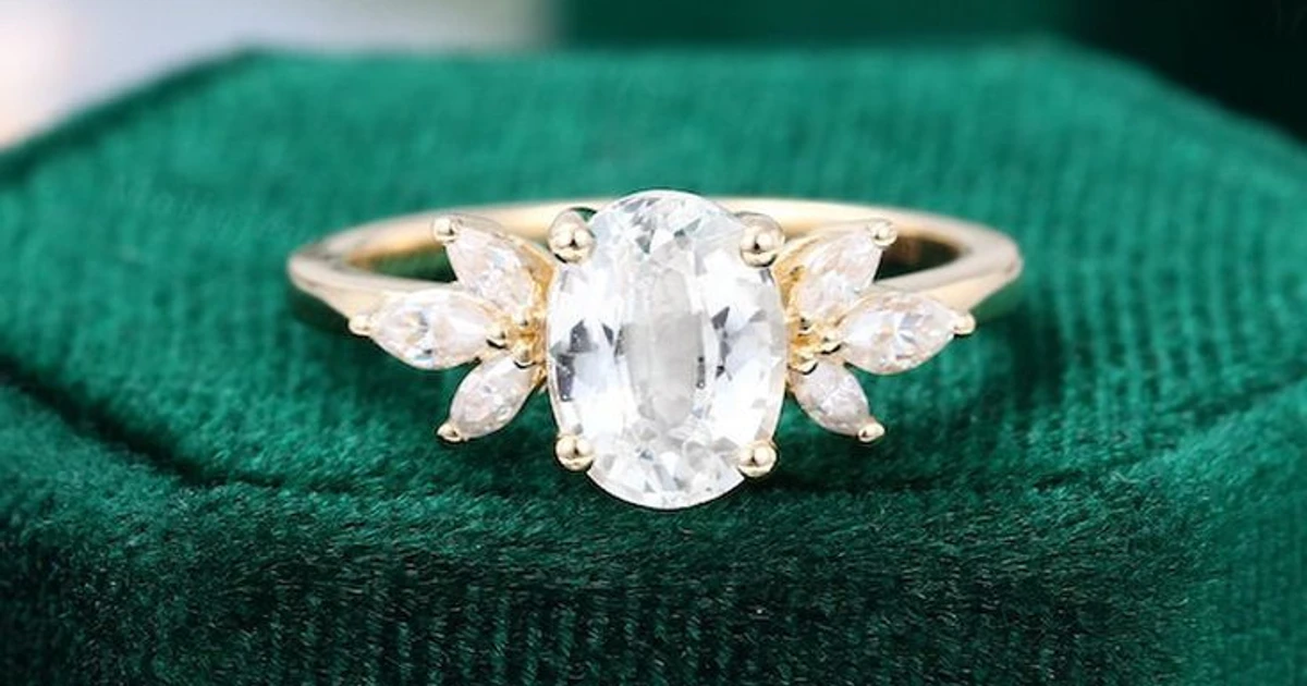 White Sapphire Engagement Rings For Your Wedding