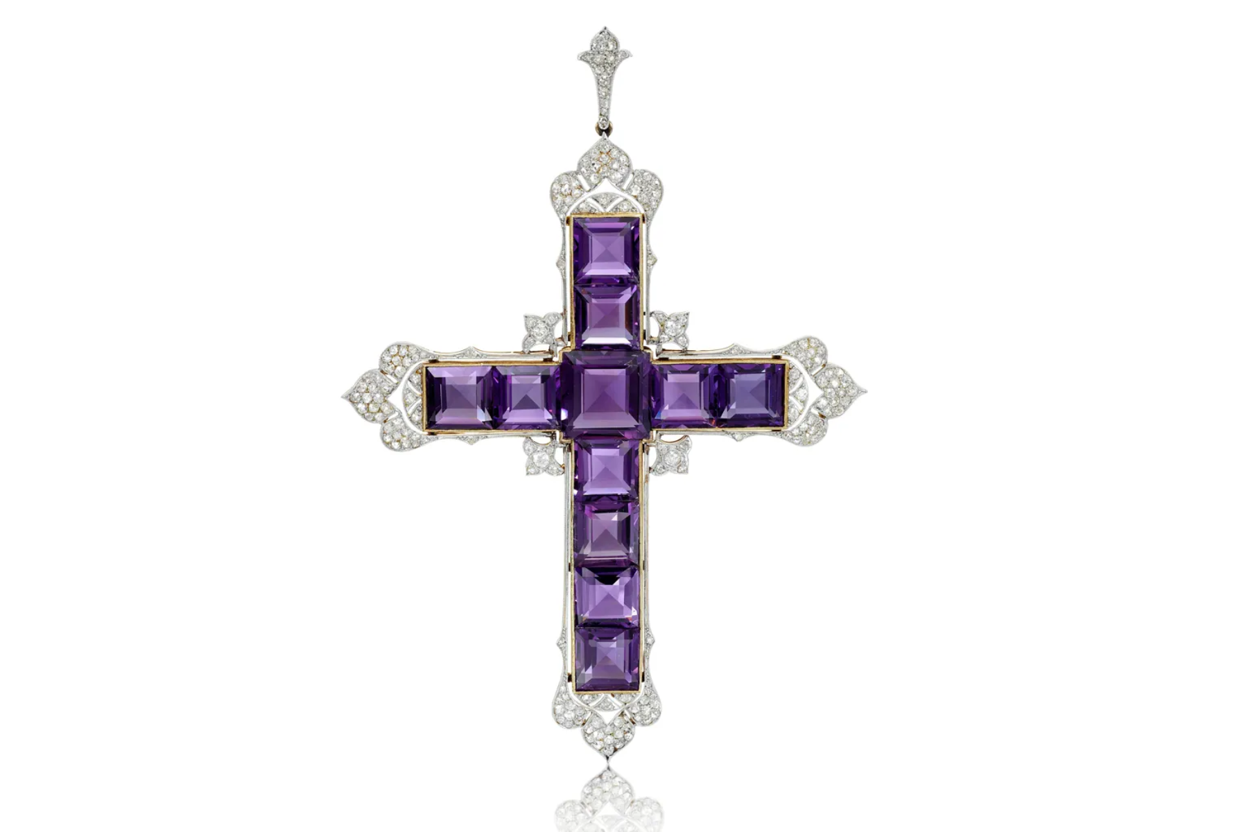 The Atallah cross was frequently worn by Diana, Princess of Wales, and was recently acquired by Kim Kardashian