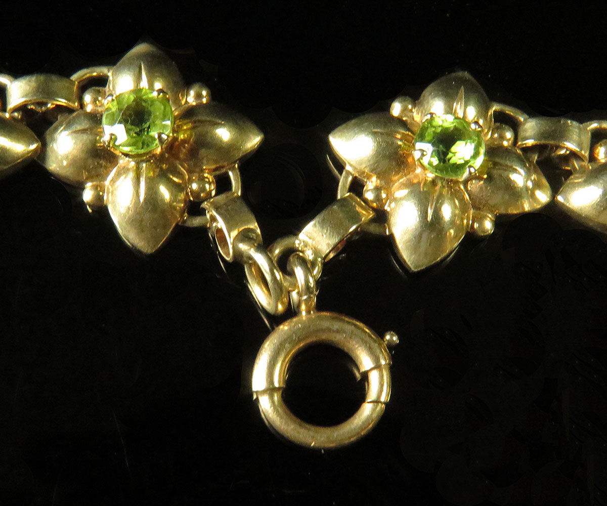 Vintage Gold and Peridot Bracelet