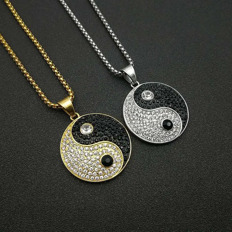 Best Yin And Yang Pendants For Couples Who Love Balance