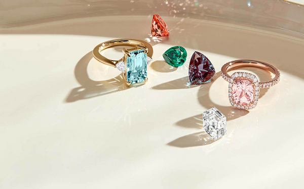 How To Select The Perfect Gemstone Ring - Step-by-Step Guide