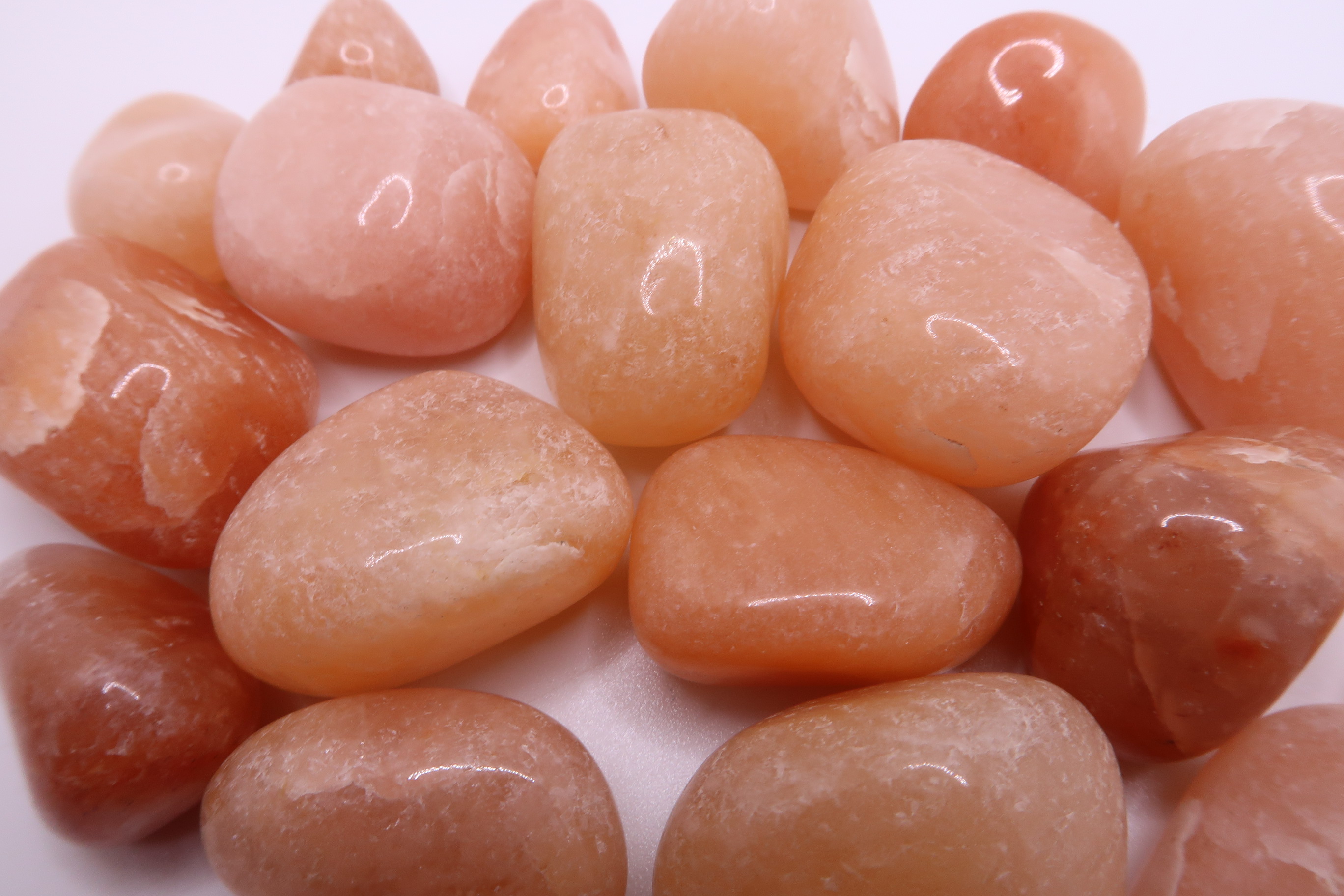 32 Stunning Orange Gemstones [Rare And Popular]
