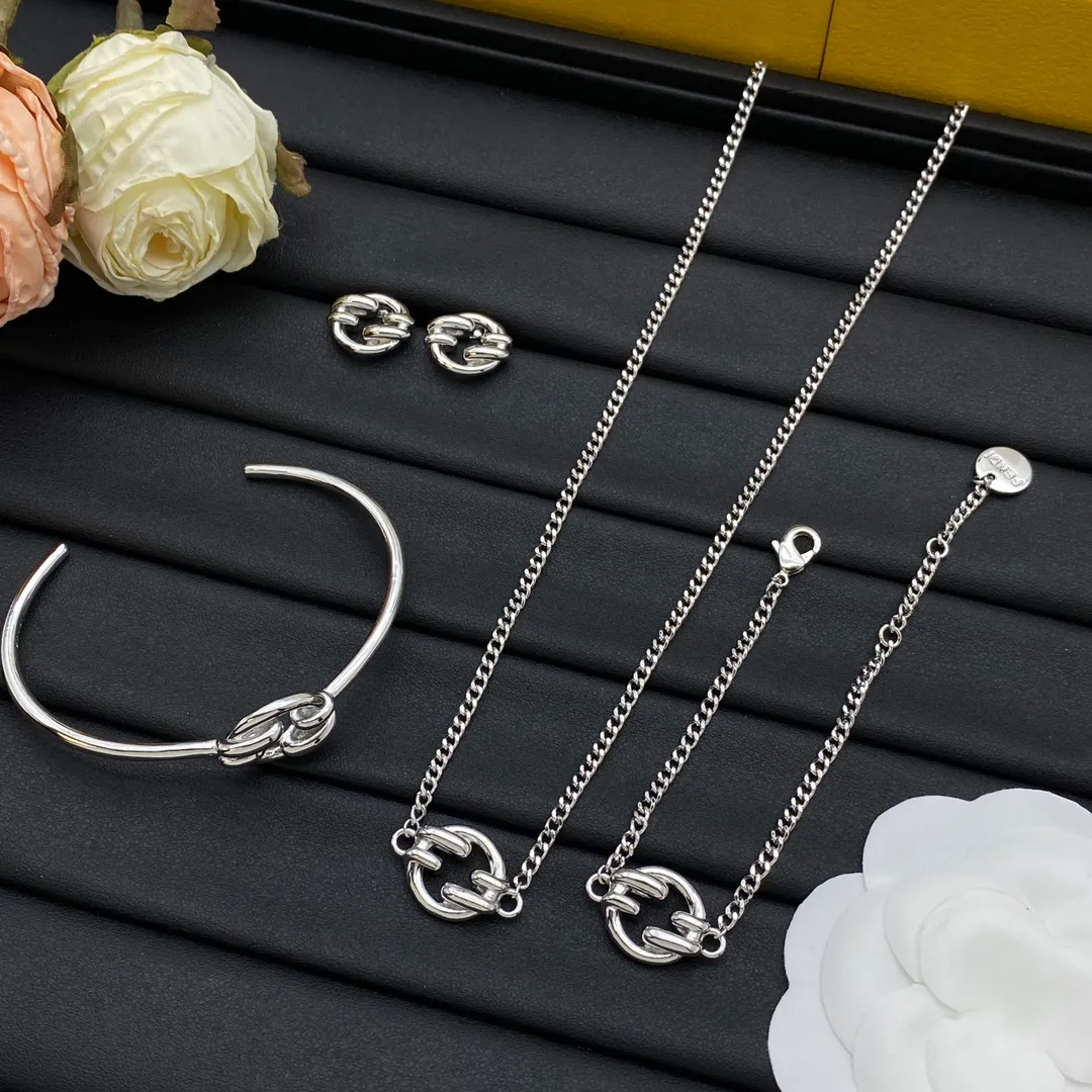 Stainless Steel Jewelry: The Ultimate 2024 Guide