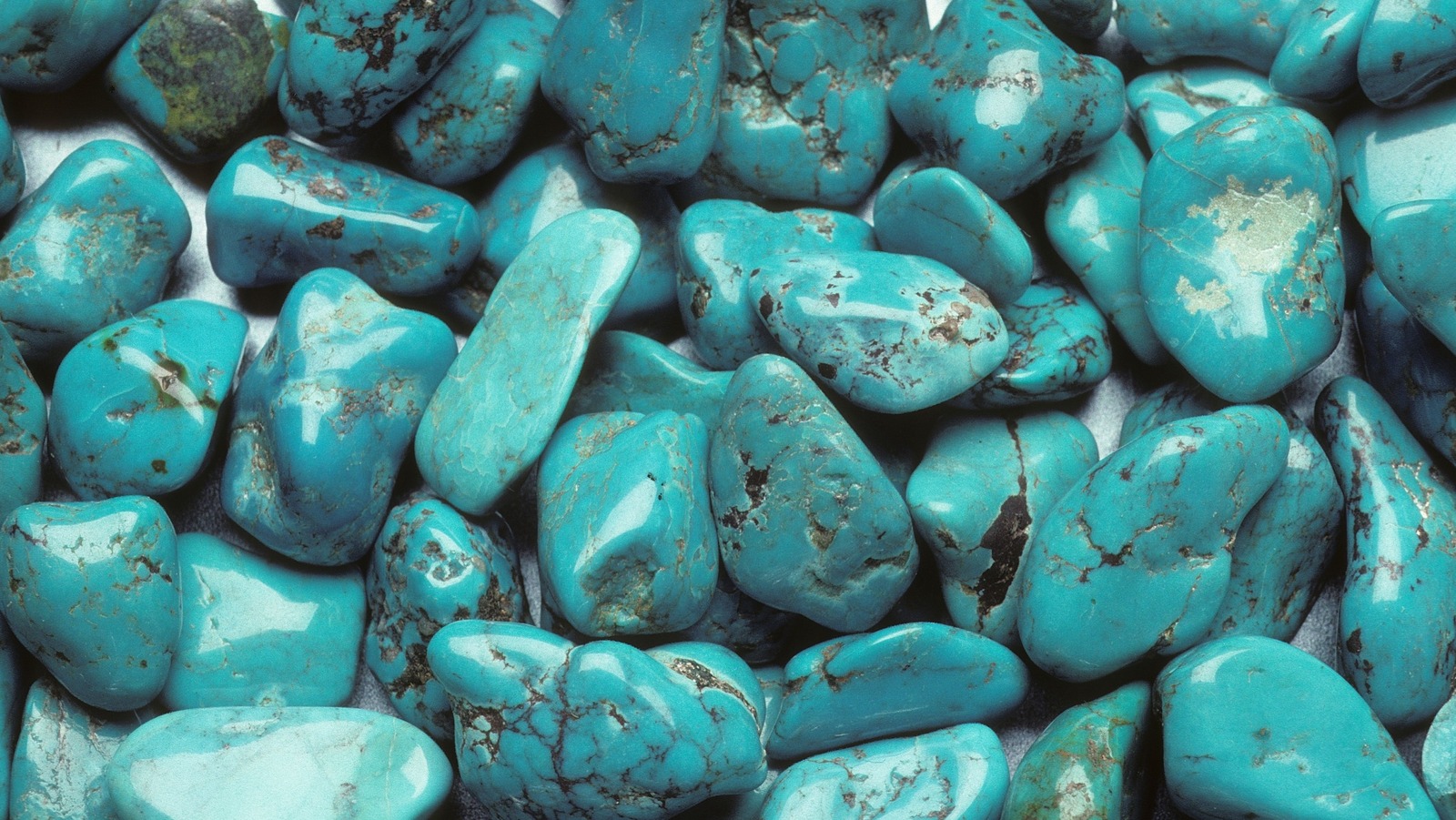 What Is The Use Of Gemstones In Online And Virtual Events?